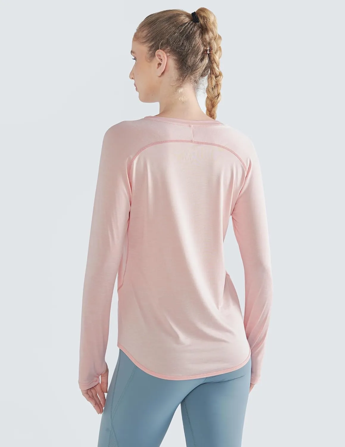 4-Pack: Womens Long Sleeve Athletic Tops with Thumb Holes  Dry Fit Active Crewneck Workout Tees