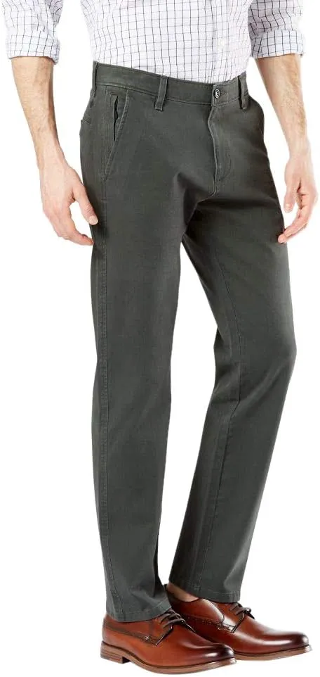 Dockers Straight Fit Ultimate Chino Pant with Smart 360 Flex (Regular and Big & Tall)