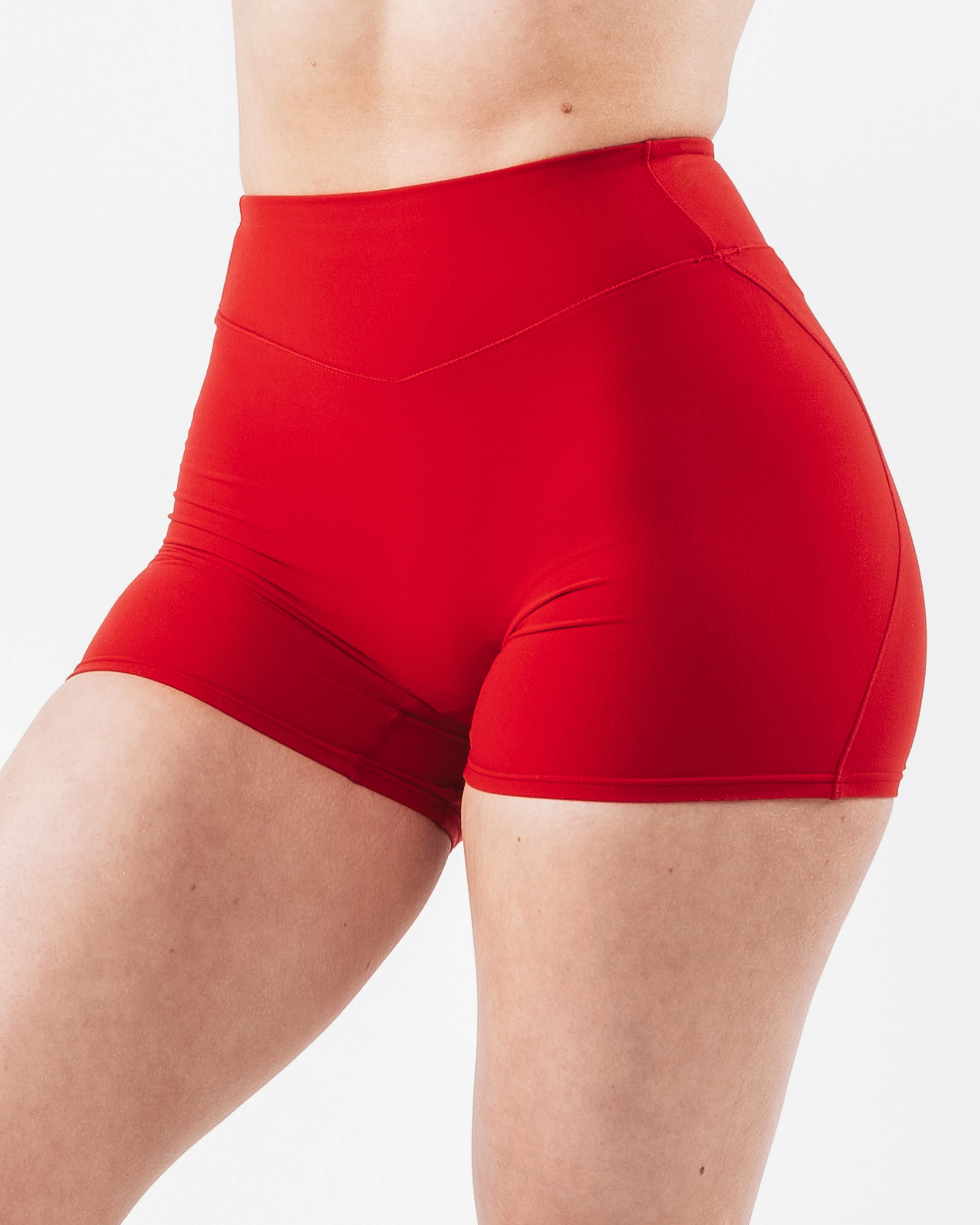 Everyday Core Short 5" - Carmine