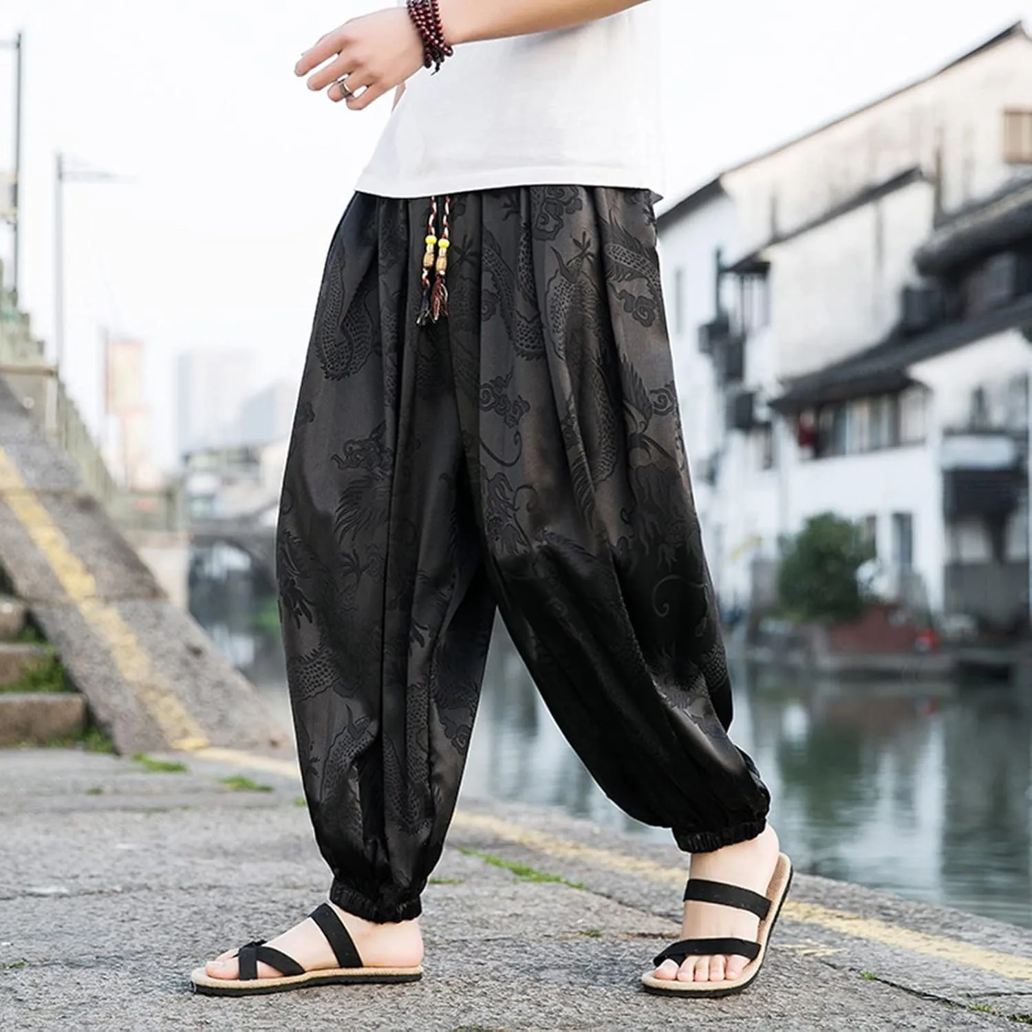 Mens Summer Ice Silk Dragon Printed Harem Pants Big and Tall Wide Leg Loose Breathable Beach Pant Retro Yoga Hip Hop Bloomer