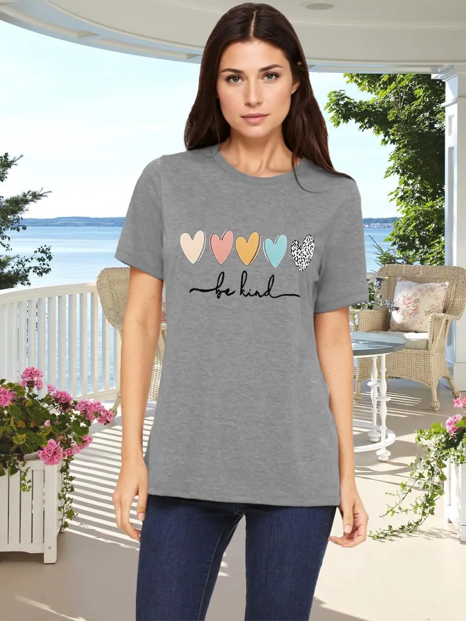 Savarana Graphic Tees for Women Be Kind Letter Print Shirts Funny Love Heart T Shirt Inspirational Happy Short Sleeve Tops