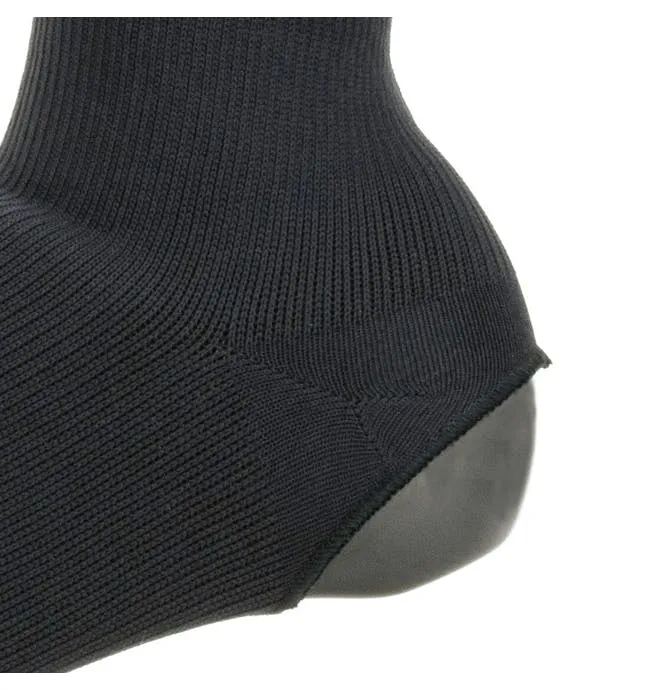 Windproof/Water Resistant  All Weather Cycle Oversock Black by Sealskinz