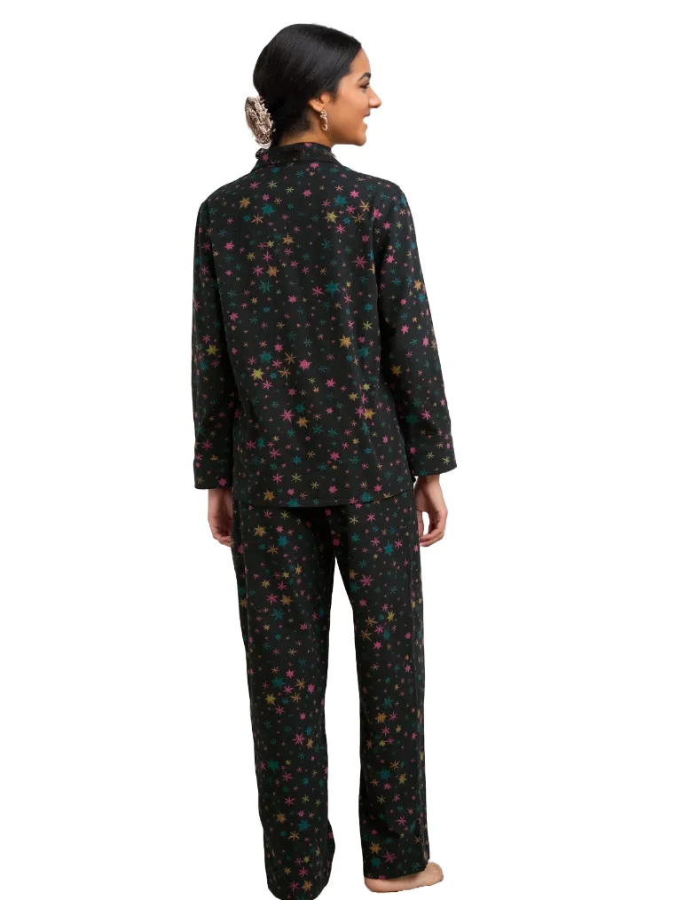 Women's Pyjamas Simple Stars Flannel Pyjamas in Black Snow Star