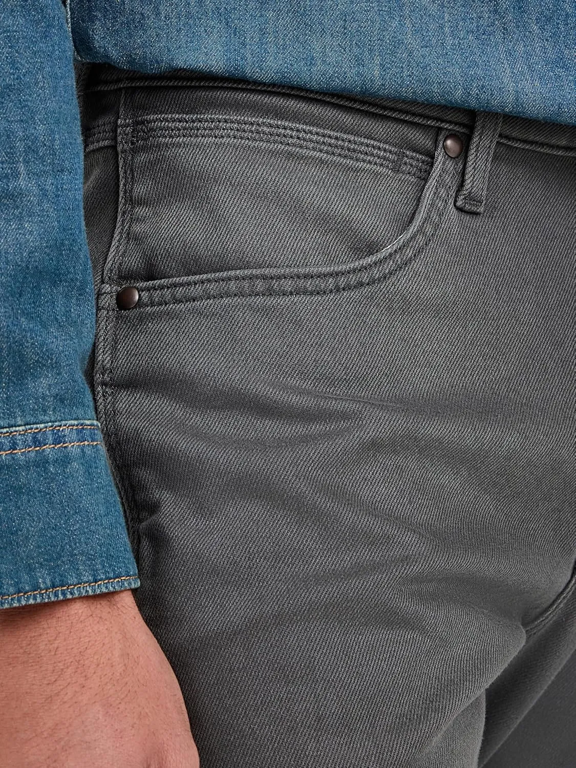 Wrangler Men's Peak Comfort Stretch Twill Jean